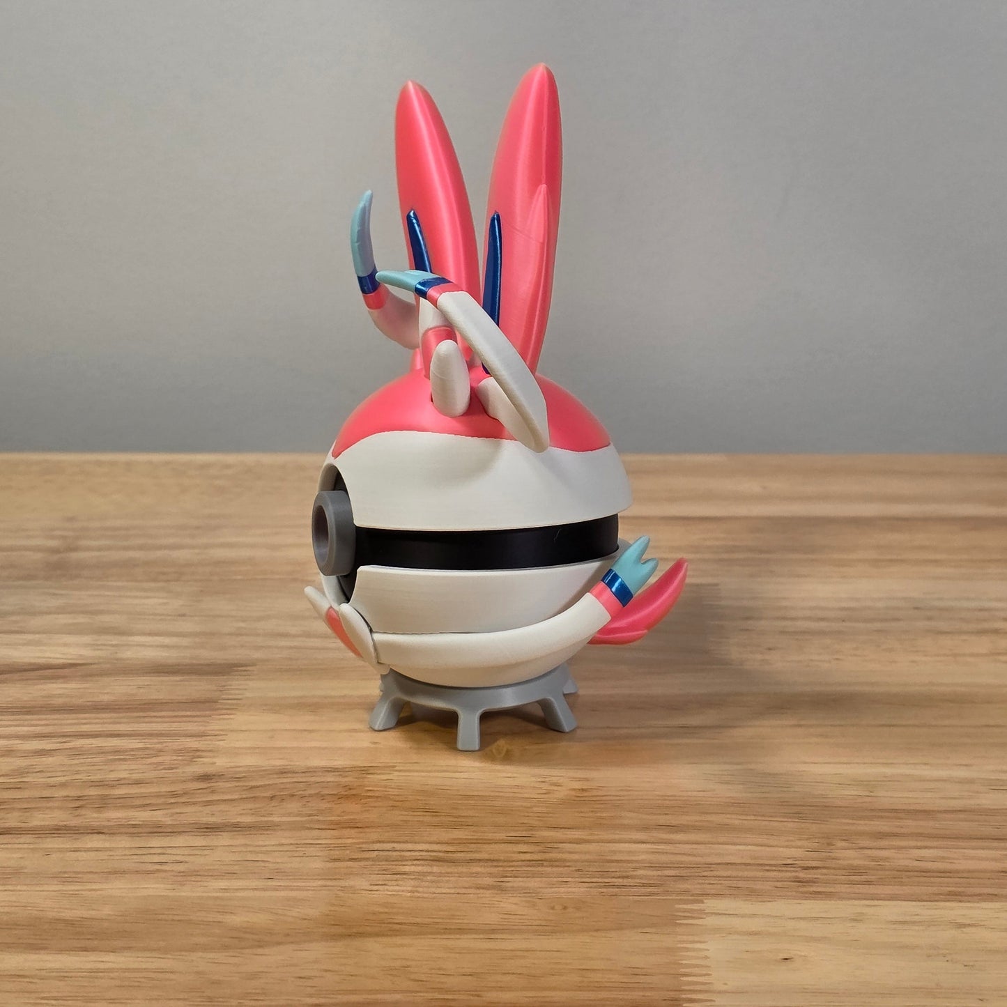 Sylveon Poke Ball | 3D Printed Display Ball