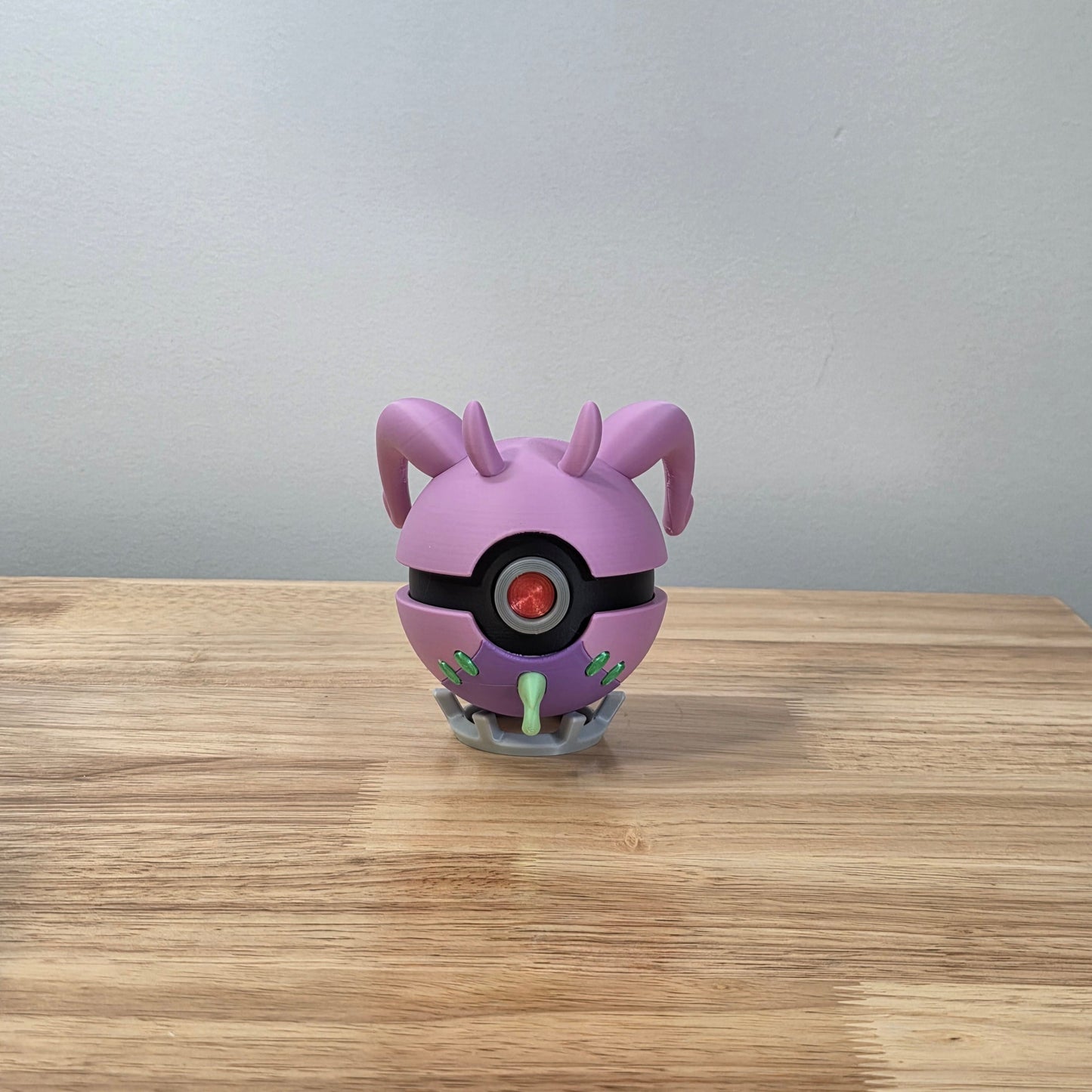 Goodra Poke Ball | 3D Printed Display Ball