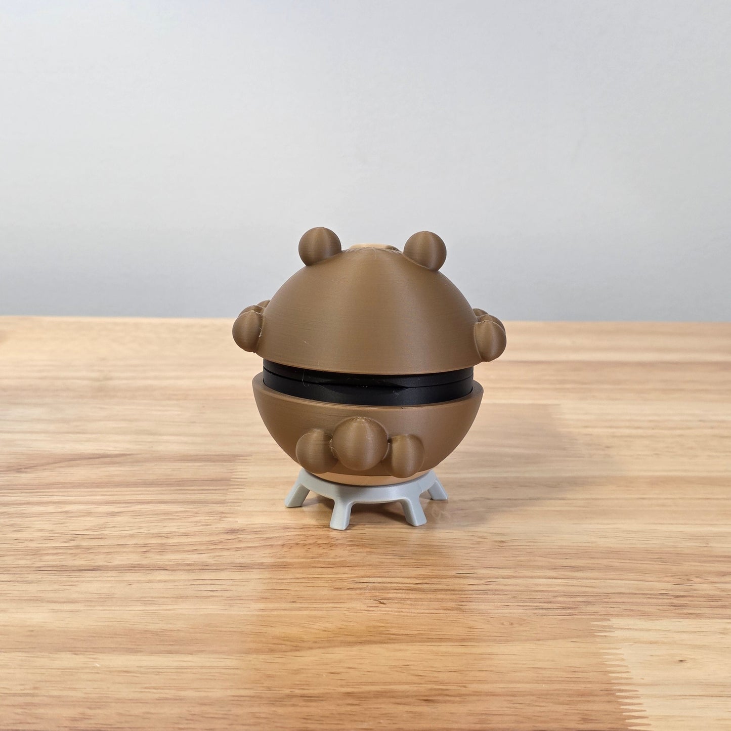 Bidoof Poke Ball | 3D Printed Display Ball
