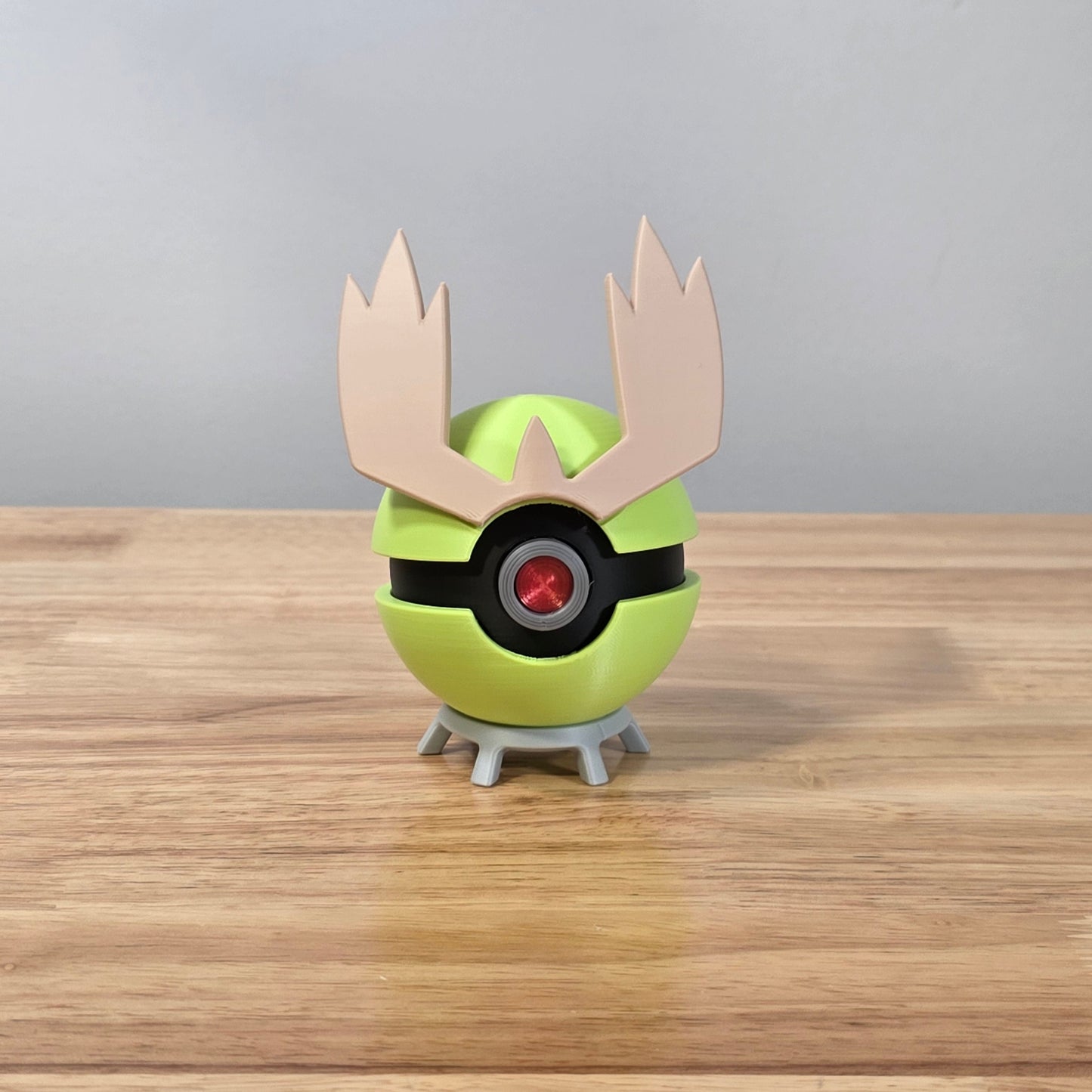 Noctowl Poke Ball | 3D Printed Display Ball