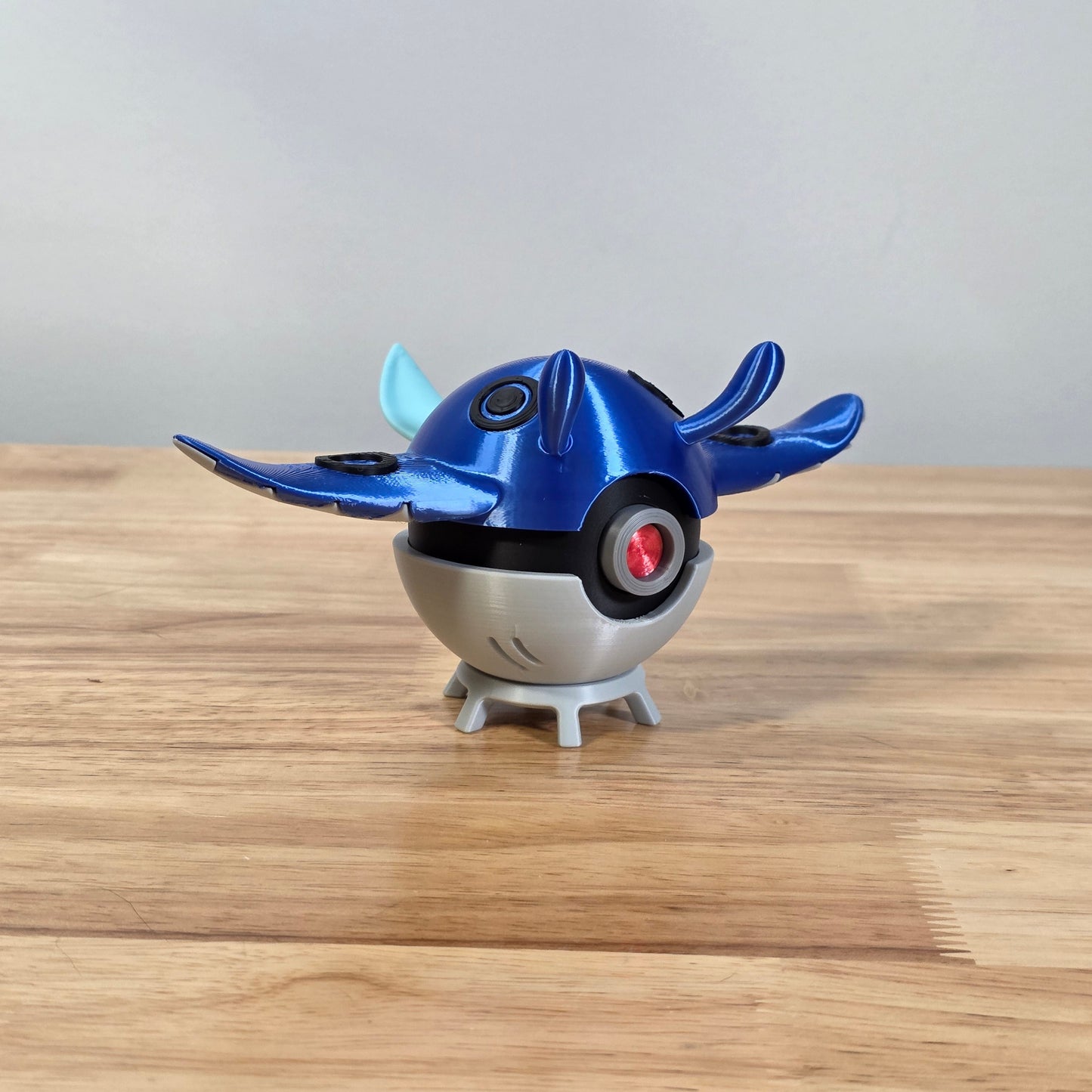 Mantine Poke Ball | 3D Printed Display Ball
