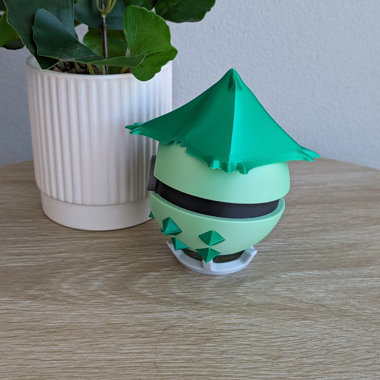 Cacturne Poke Ball | 3D Printed Display Ball