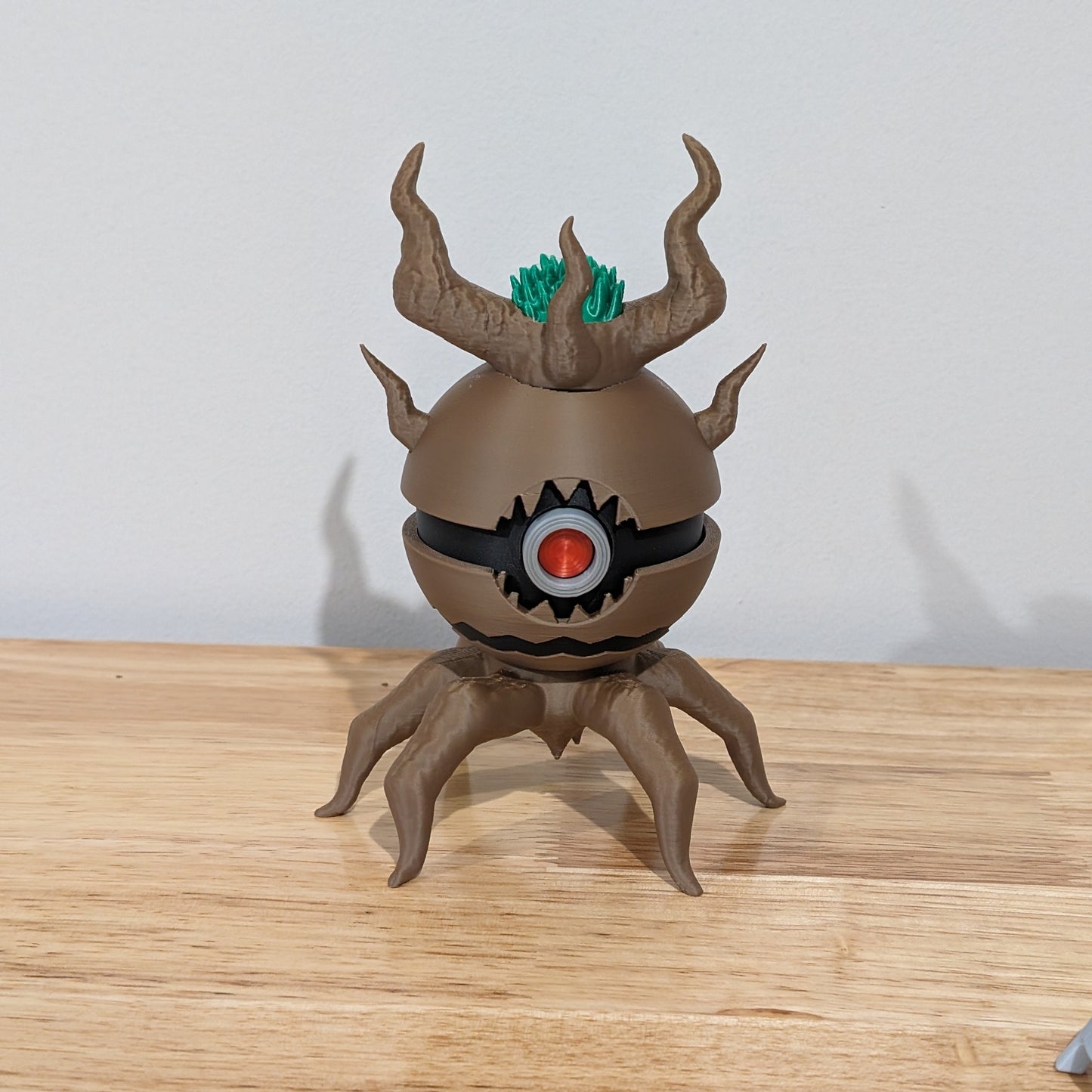 Trevenant Poke Ball | 3D Printed Display Ball