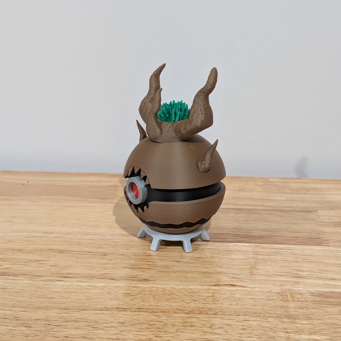 Trevenant Poke Ball | 3D Printed Display Ball
