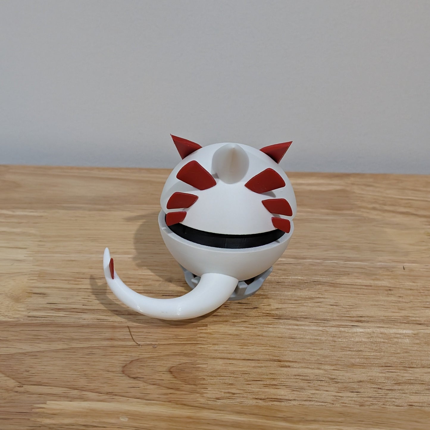 Lugia Poke Ball | 3D Printed Display Ball