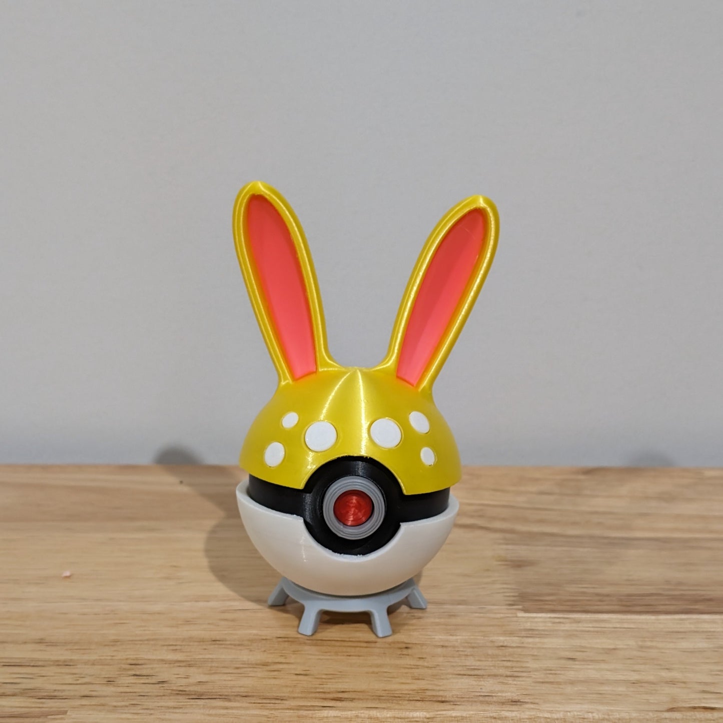 Azumarill Poke Ball | 3D Printed Display Ball