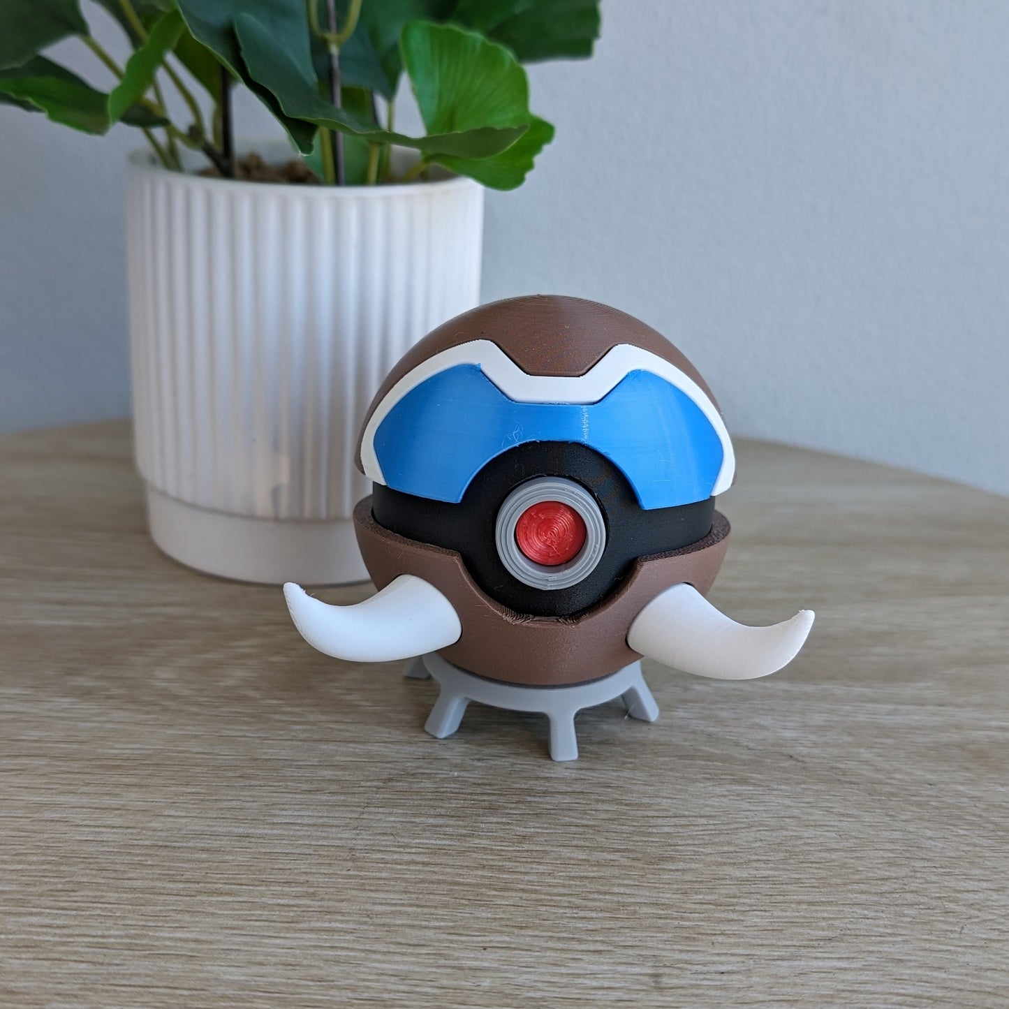 Mamoswine Poke Ball | 3D Printed Display Ball
