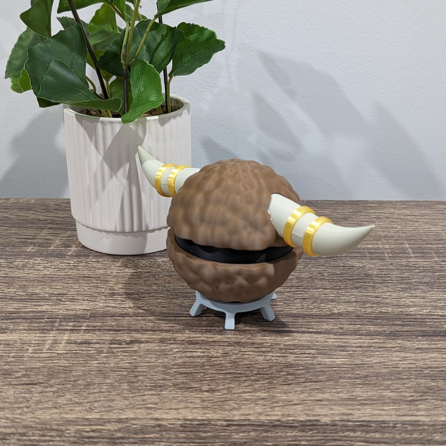 Bouffalant Poke Ball | 3D Printed Display Ball