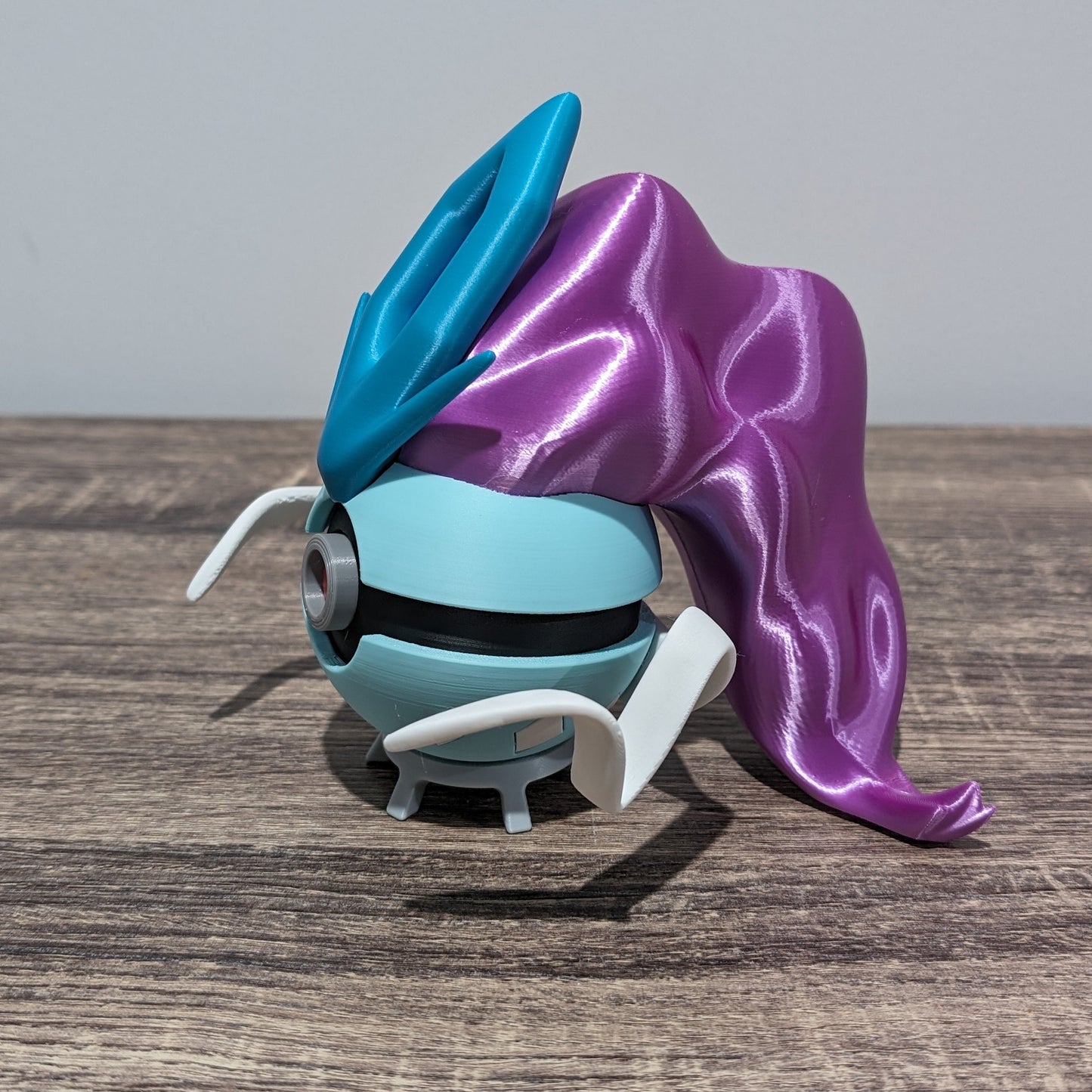 Suicune Poke Ball | 3D Printed Display Ball