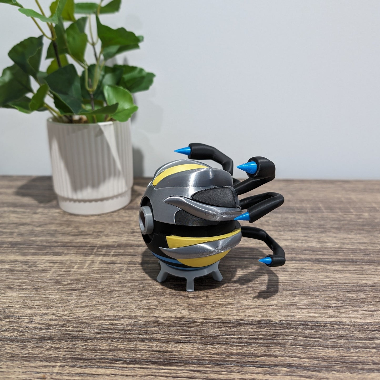 Giratina (Origin) Poke Ball | 3D Printed Display Ball