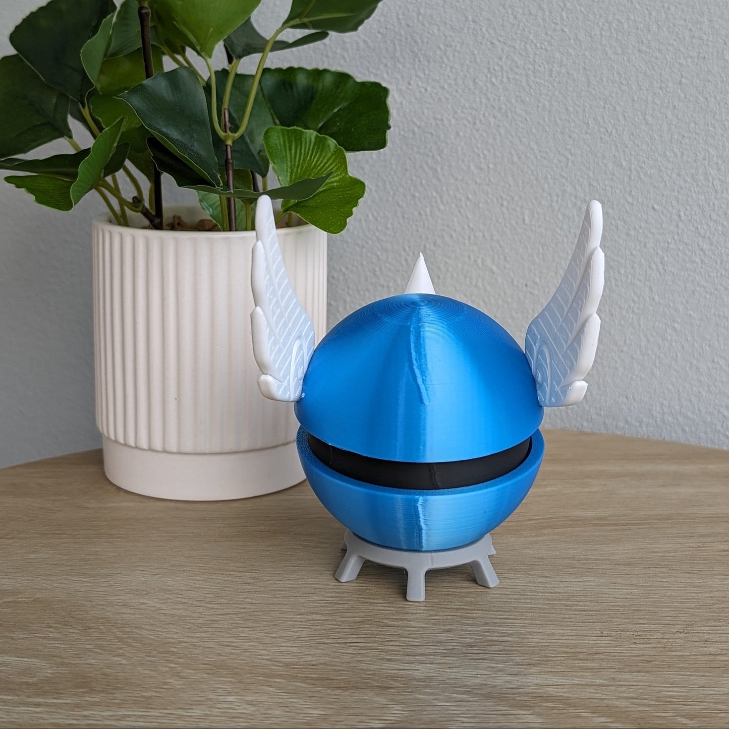 Dragonair Poke Ball | 3D Printed Display Ball