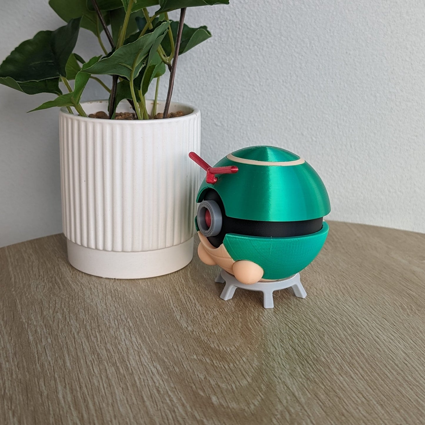 Caterpie Poke Ball | 3D Printed Display Ball