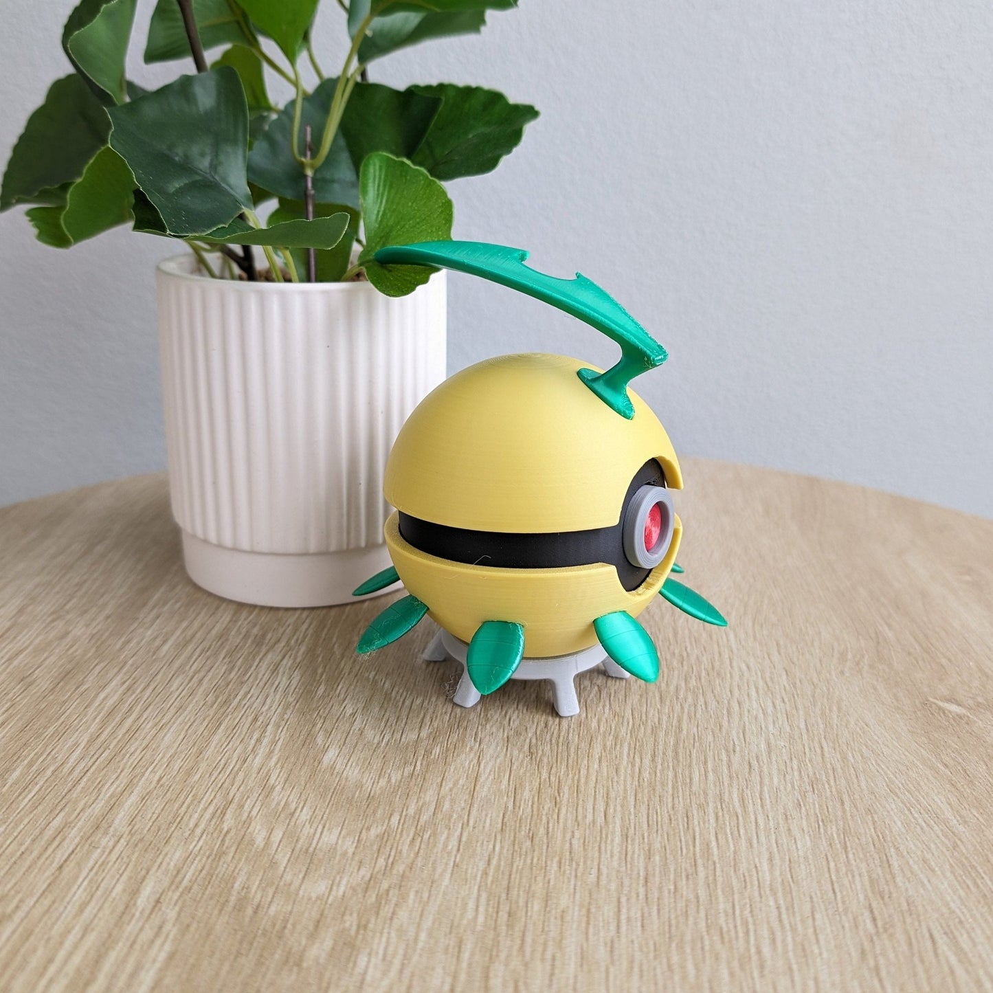 Bayleef Poke Ball | 3D Printed Display Ball