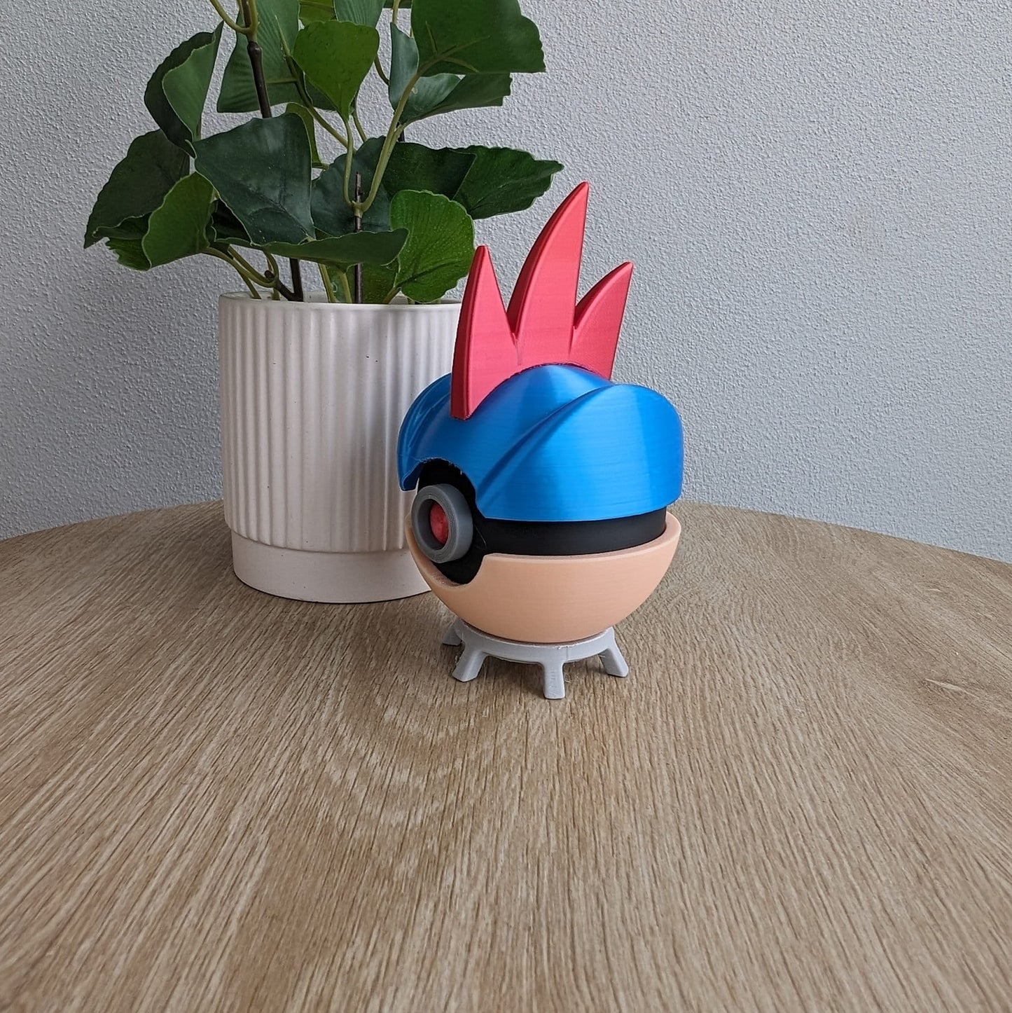 Feraligatr Poke Ball | 3D Printed Display Ball
