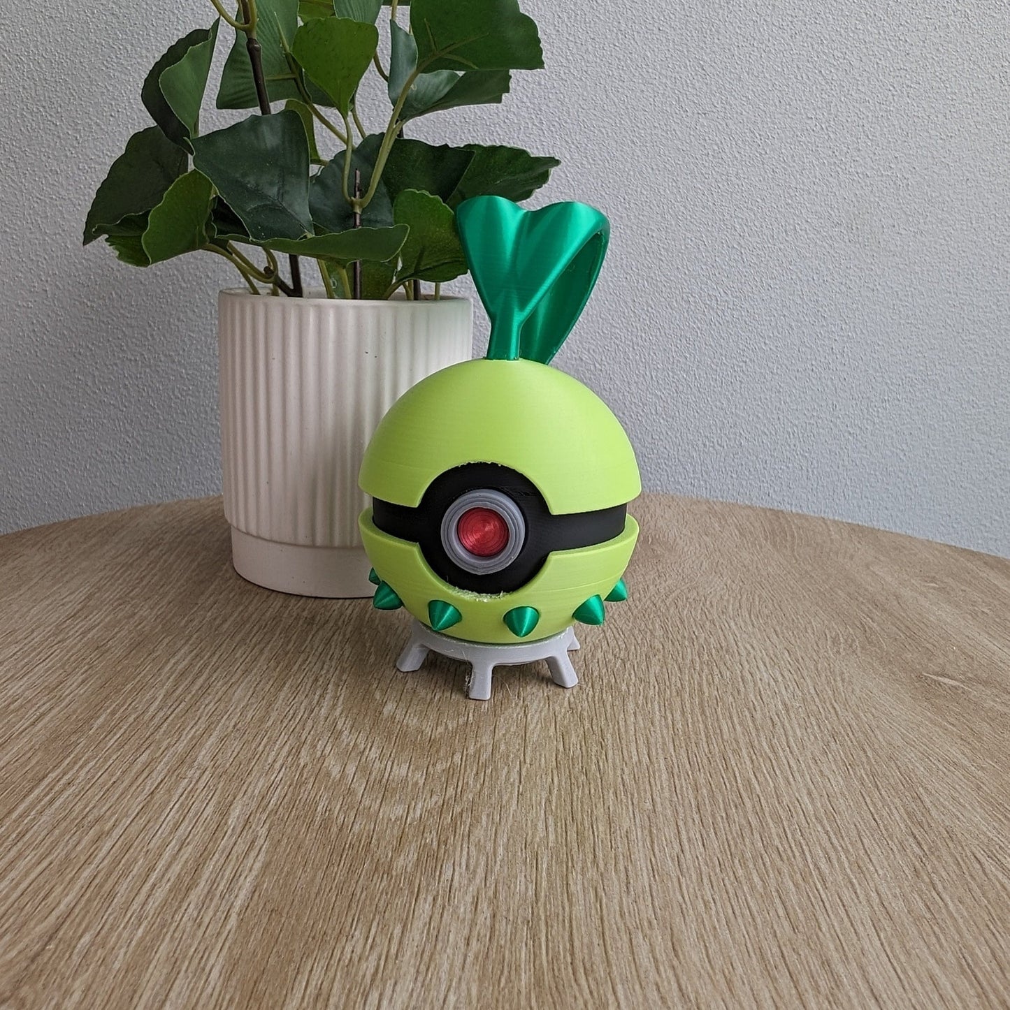 Chikorita Poke Ball | 3D Printed Display Ball