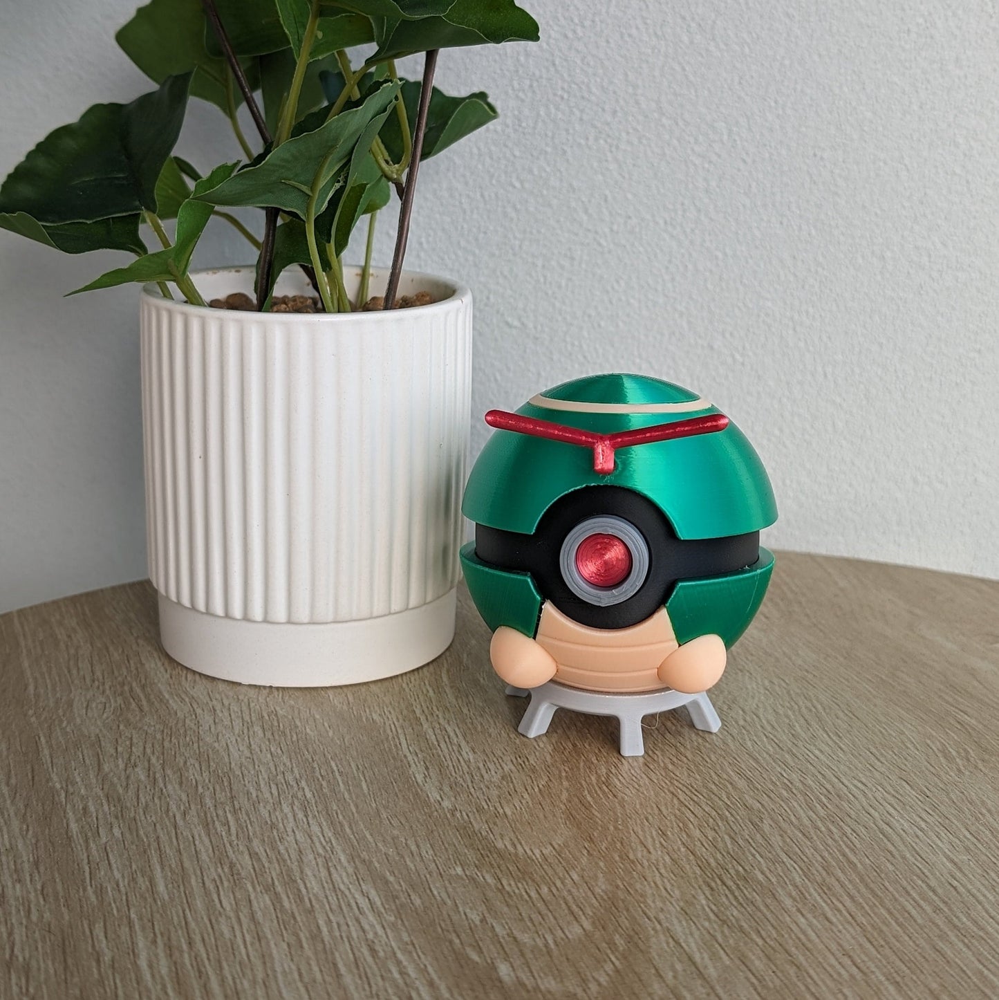 Caterpie Poke Ball | 3D Printed Display Ball