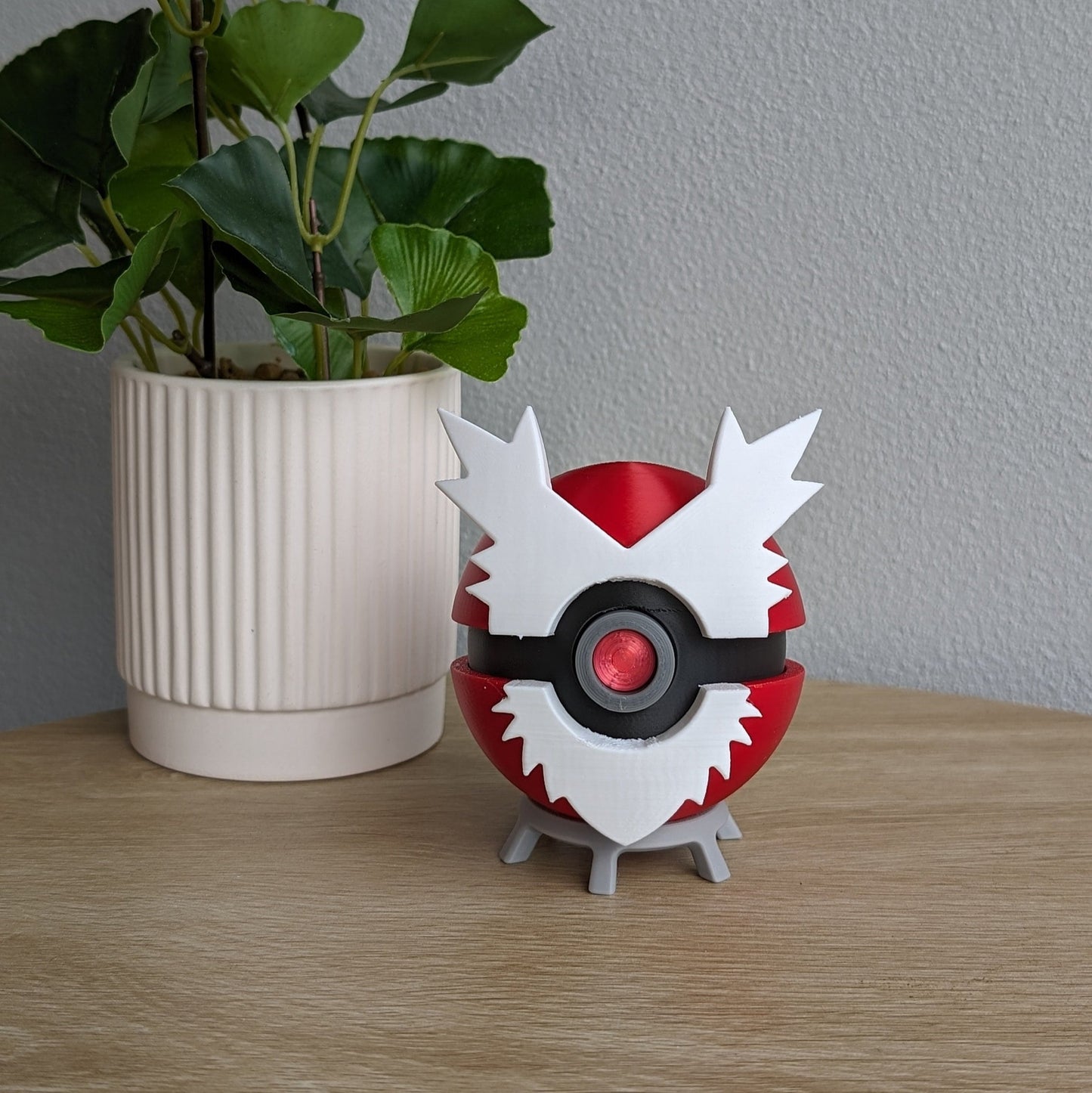 Delibird Poke Ball | 3D Printed Display Ball