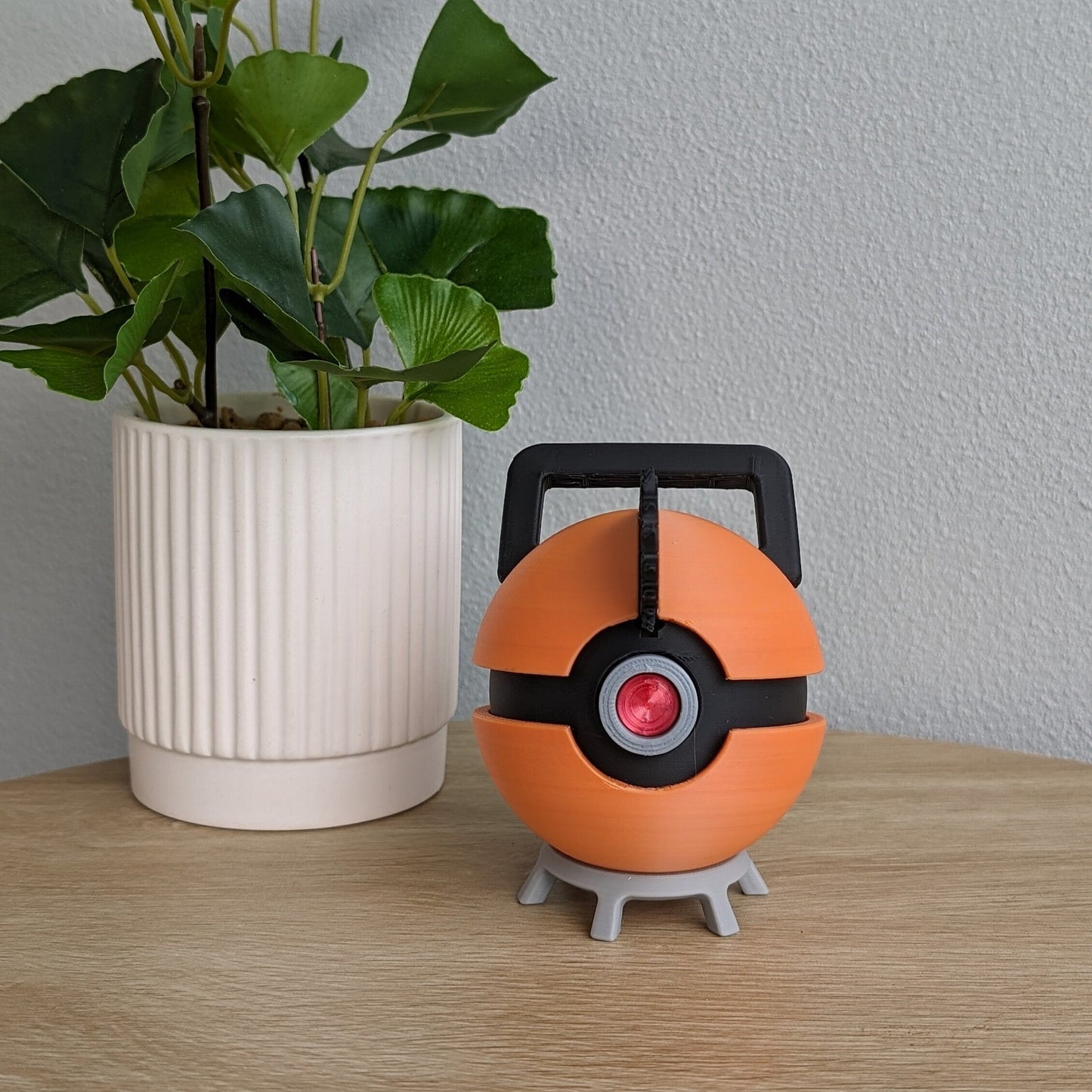 Pochita Poke Ball | 3D Printed Display Ball