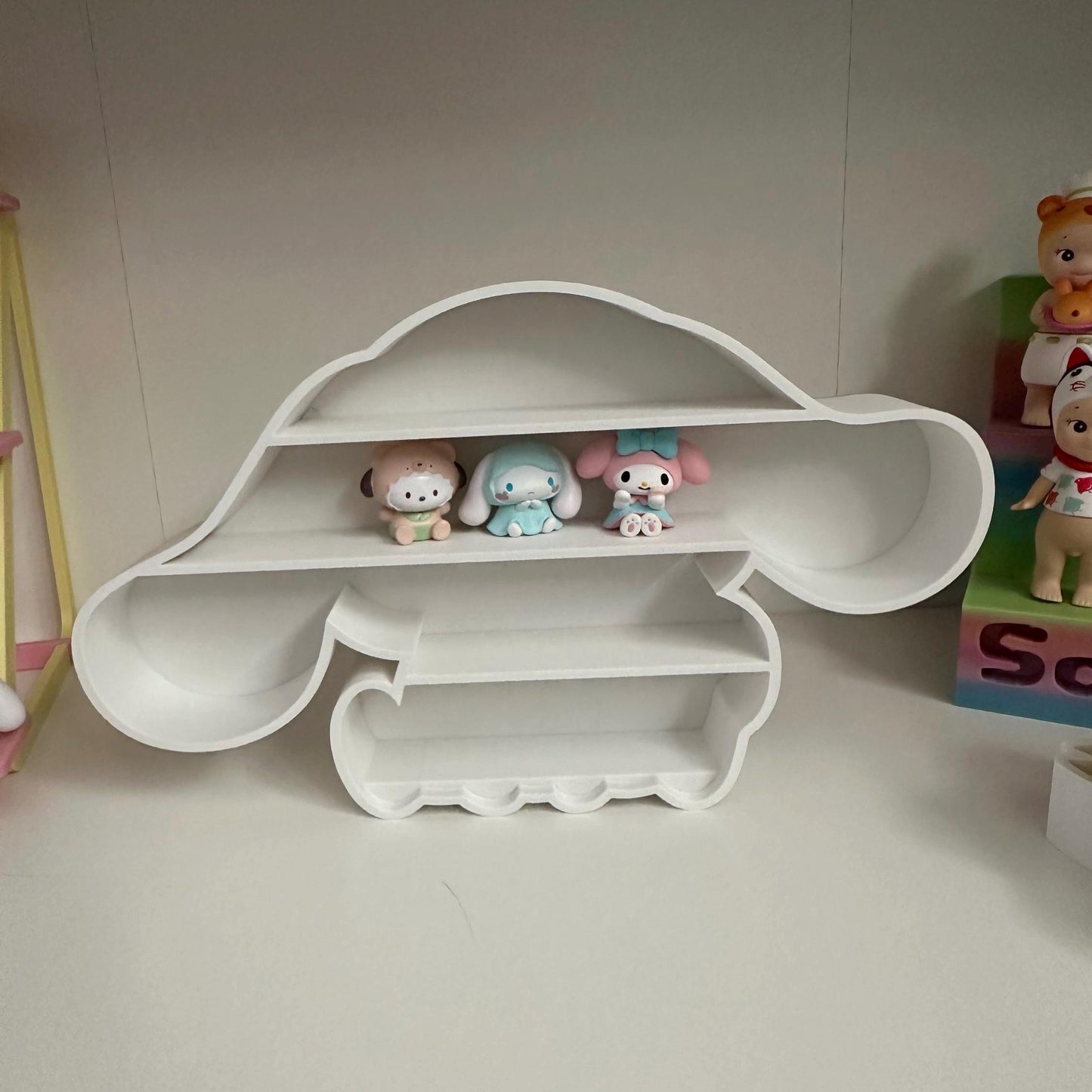 Sanrio Cinnamonroll Shelf