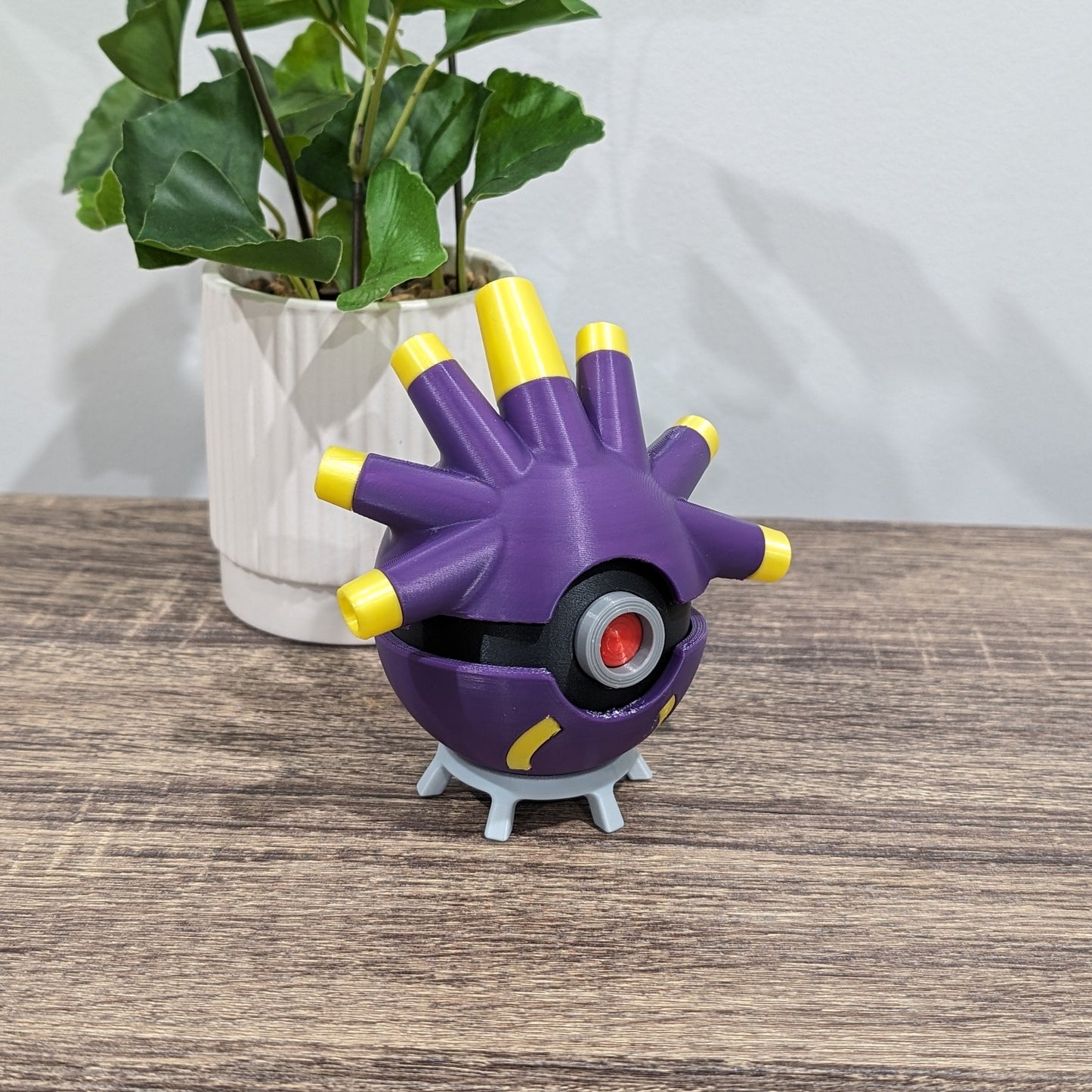 Exploud Poke Ball | 3D Printed Display Ball