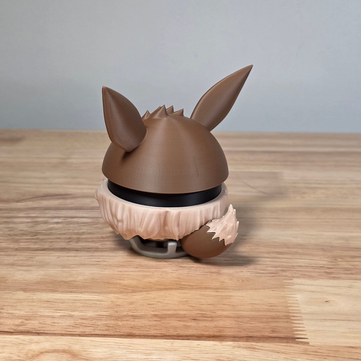 Eevee Poke Ball | 3D Printed Display Ball