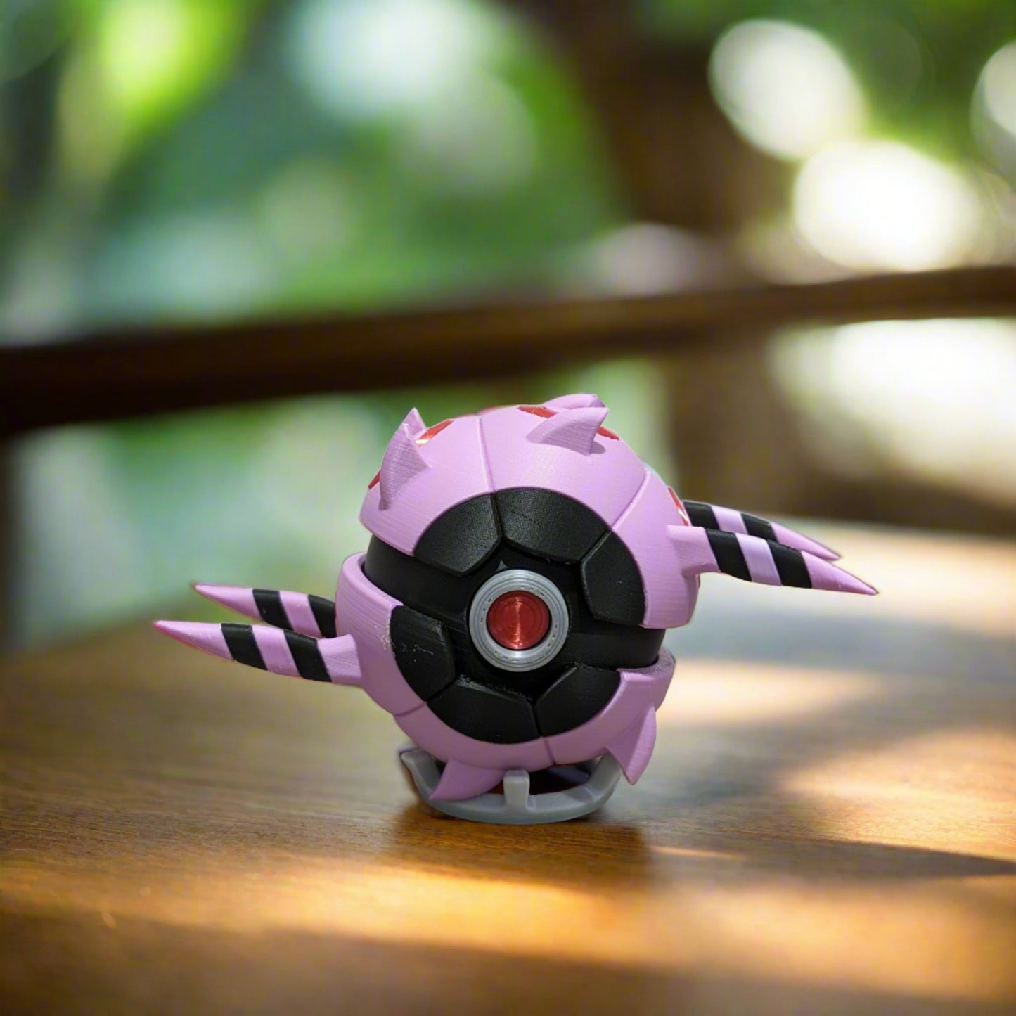 Whirlipede Poke Ball | 3D Printed Display Ball