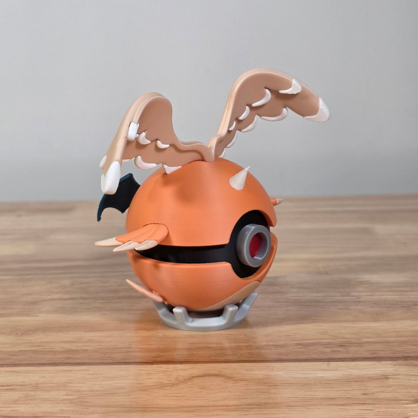 Dragonite (Mega) Poke Ball | 3D Printed Display Ball
