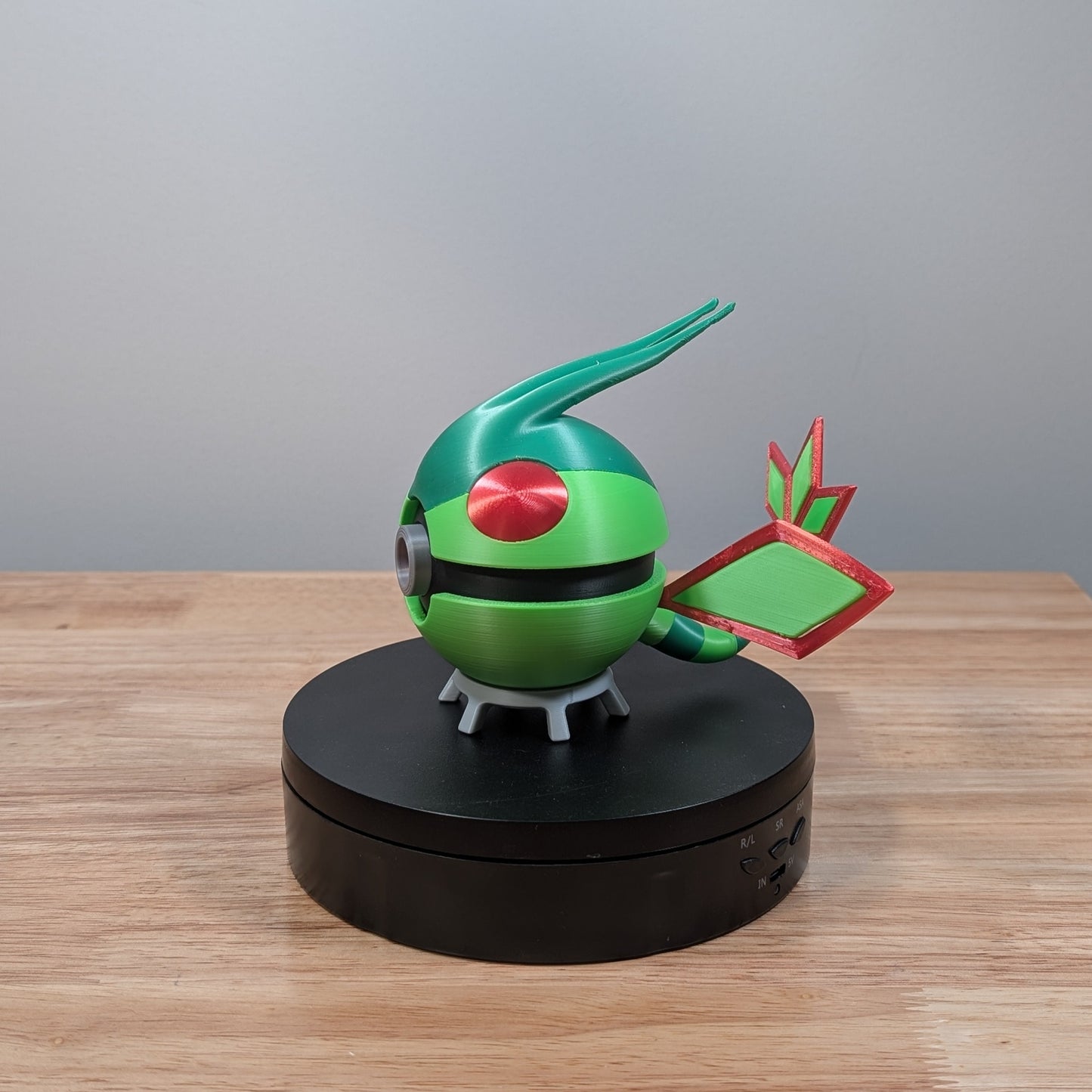 Flygon Poke Ball | 3D Printed Display Ball