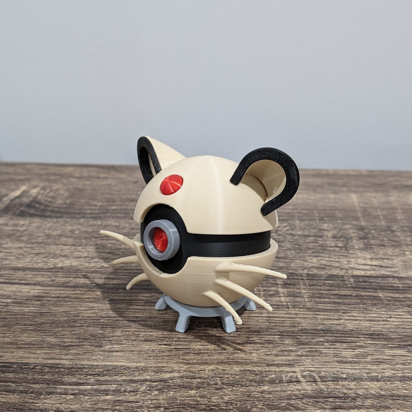 Persian Poke Ball | 3D Printed Display Ball