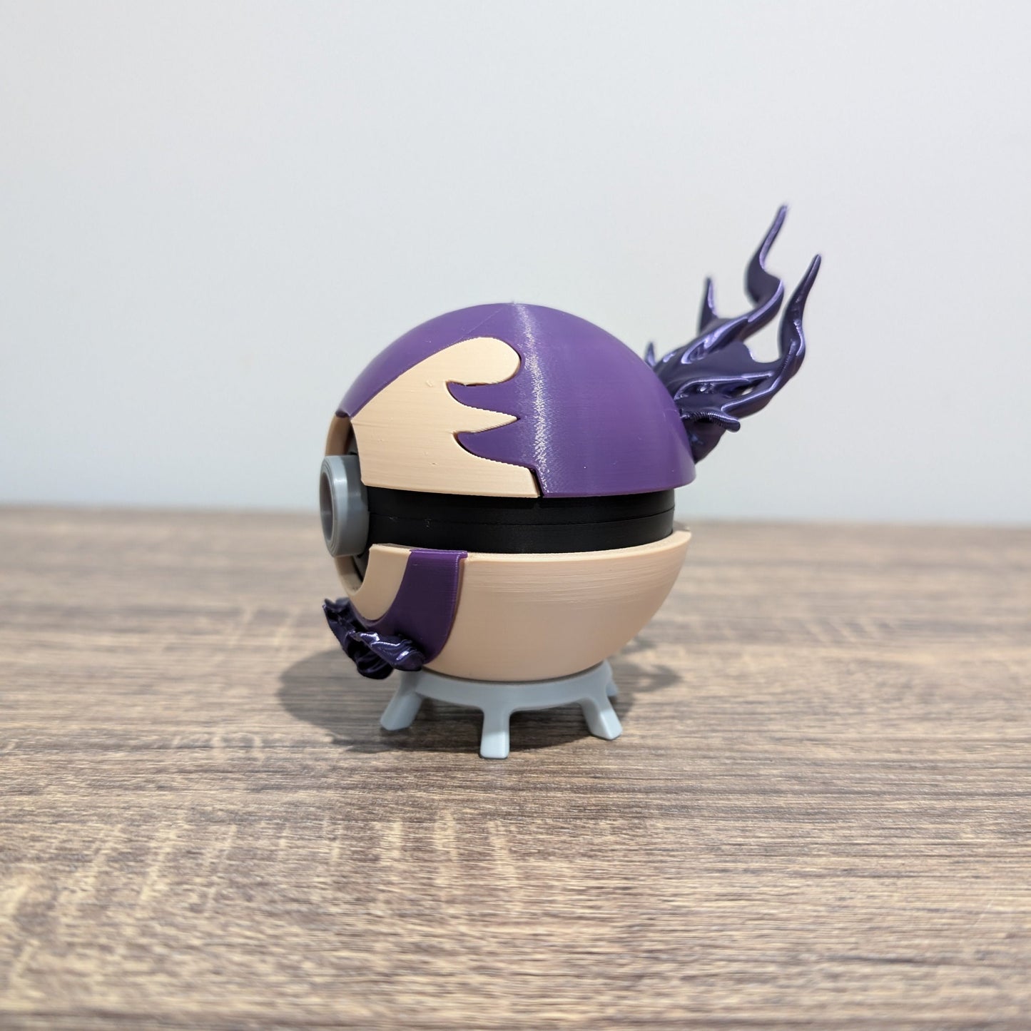 Typhlosion (Hisuian) Themed Ball