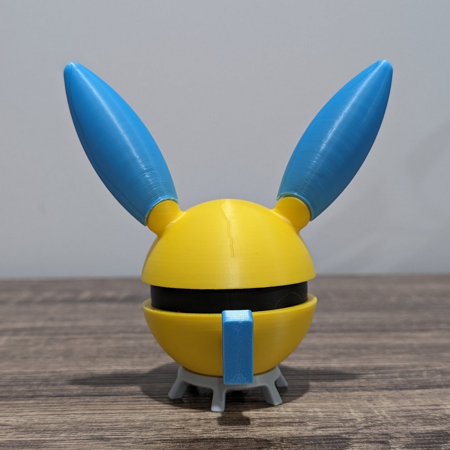Minun Poke Ball | 3D Printed Display Ball
