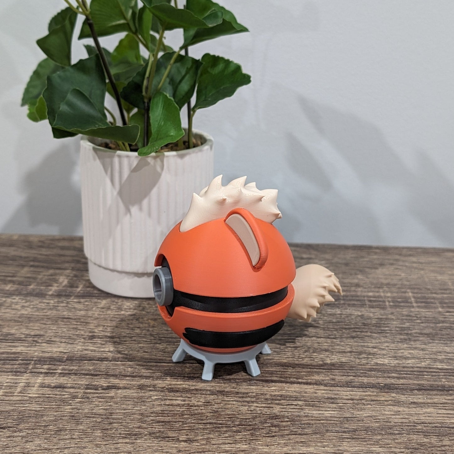 Growlithe Poke Ball | 3D Printed Display Ball