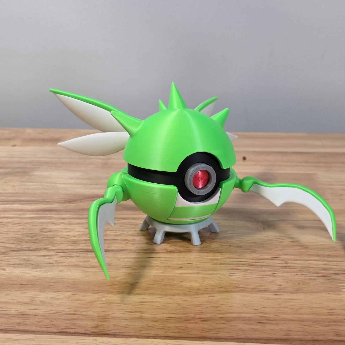Scyther Poke Ball | 3D Printed Display Ball