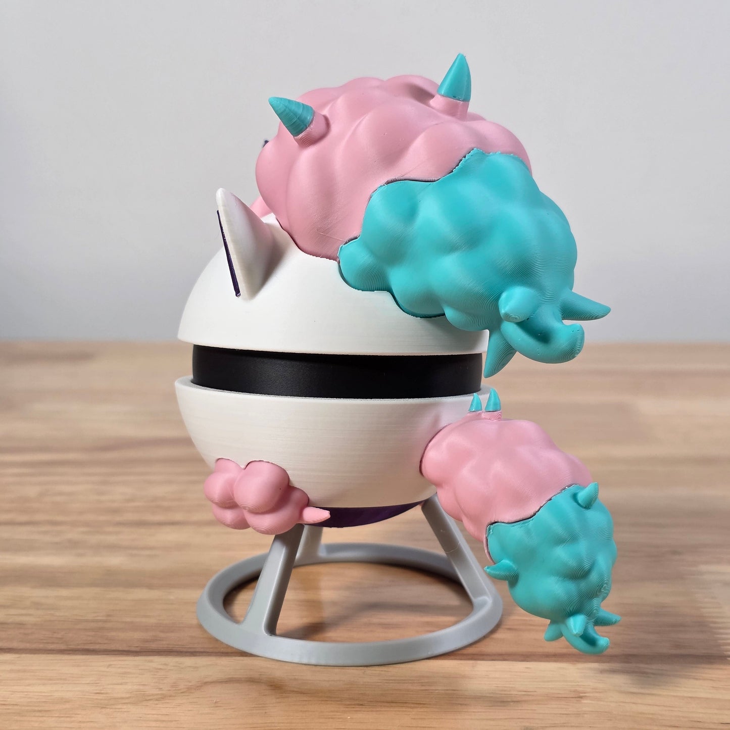 Ponyta (Galarian) Poke Ball | 3D Printed Display Ball