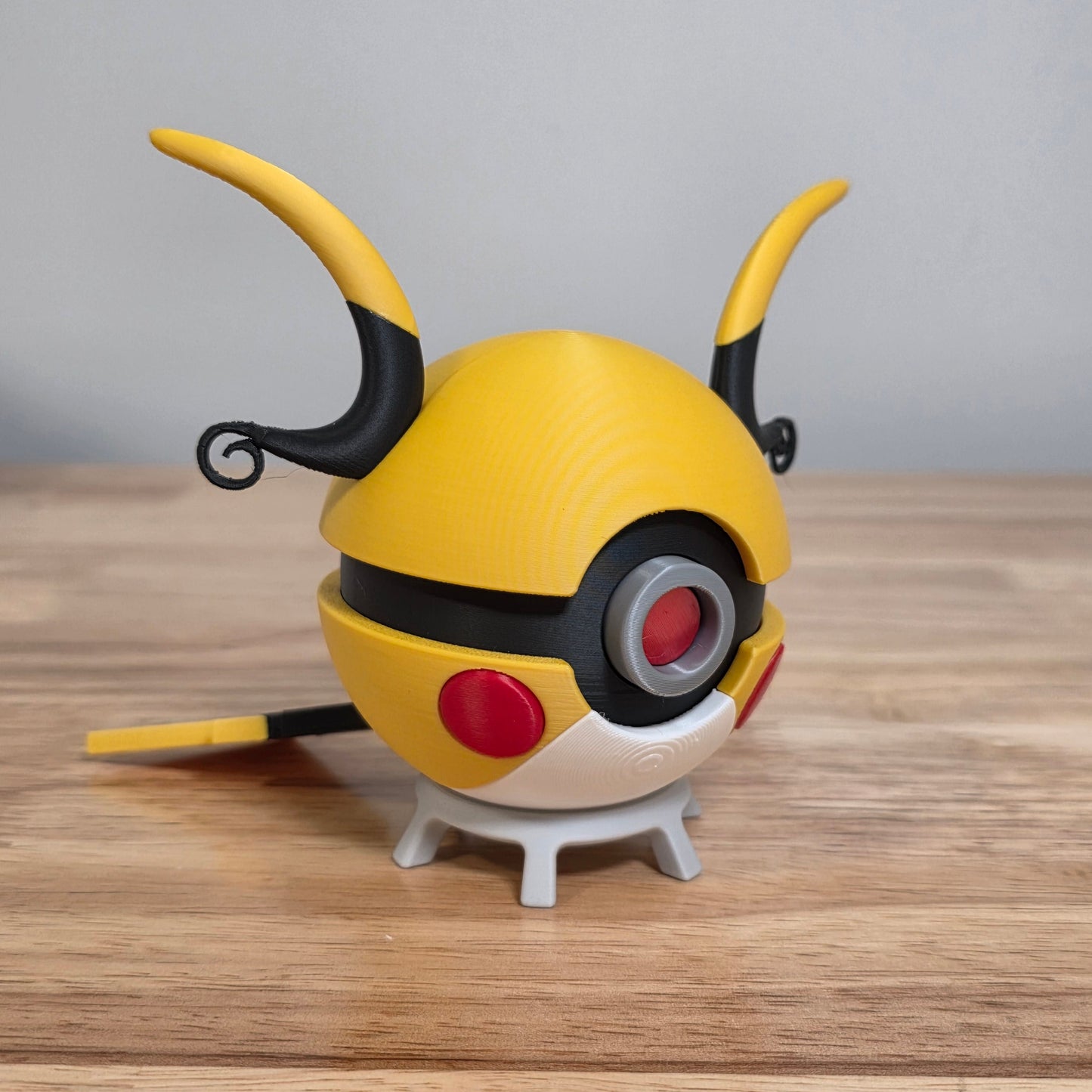 Raichu (Mega X) Poke Ball | 3D Printed Display Ball