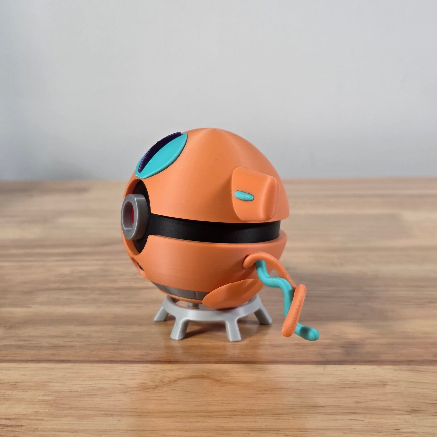 Deoxys (Normal) Themed Ball