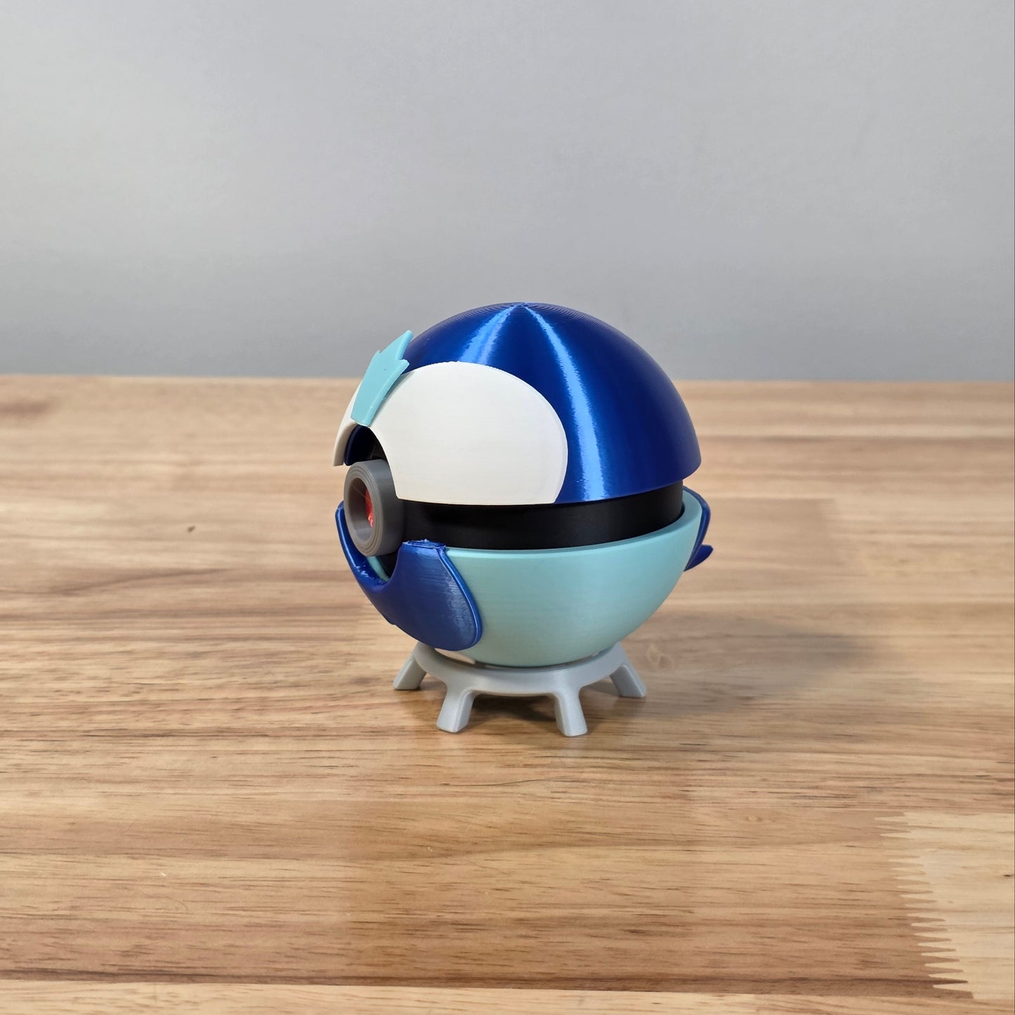 Piplup Poke Ball | 3D Printed Display Ball