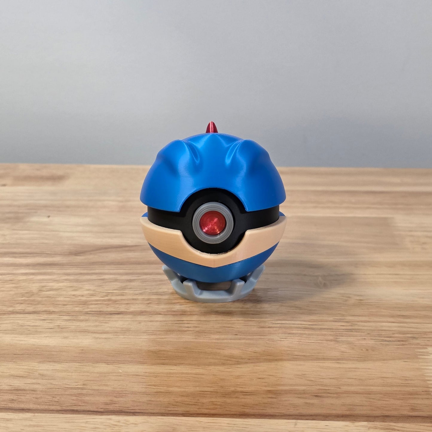 Totodile Poke Ball | 3D Printed Display Ball