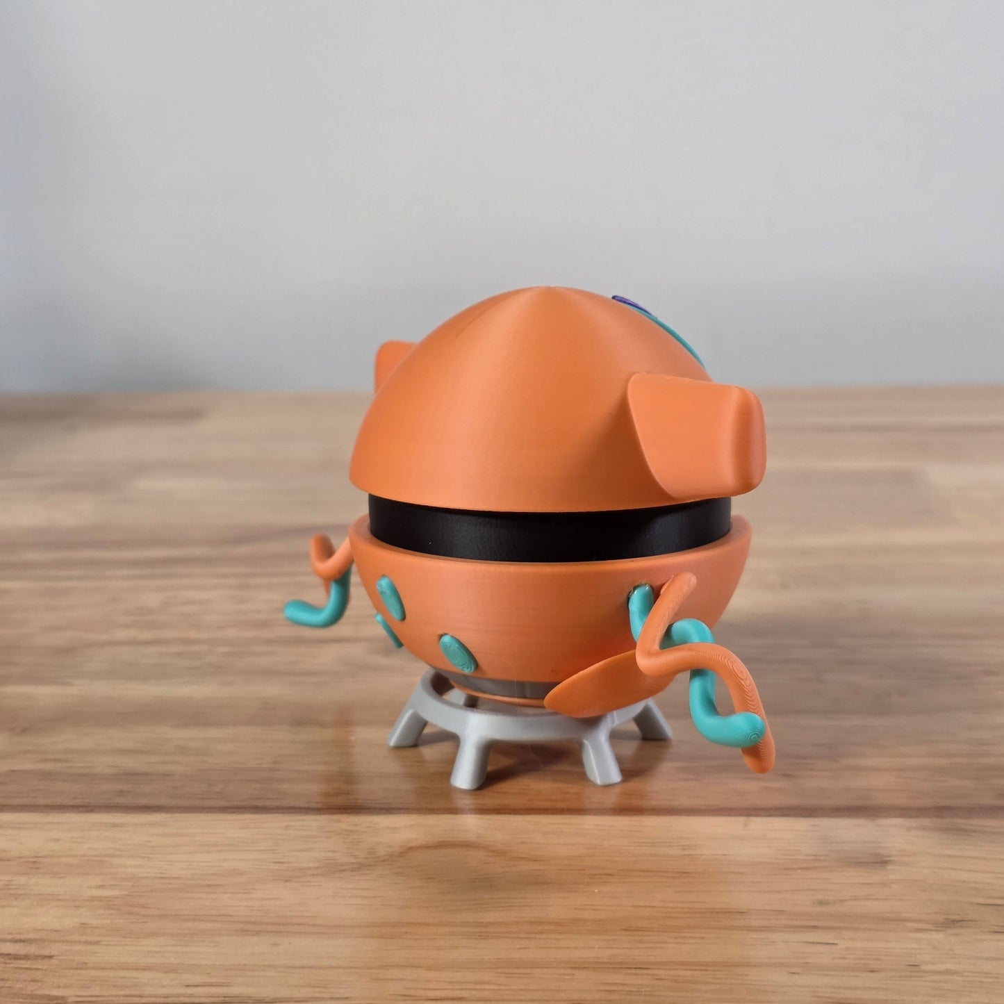 Deoxys (Normal) Themed Ball
