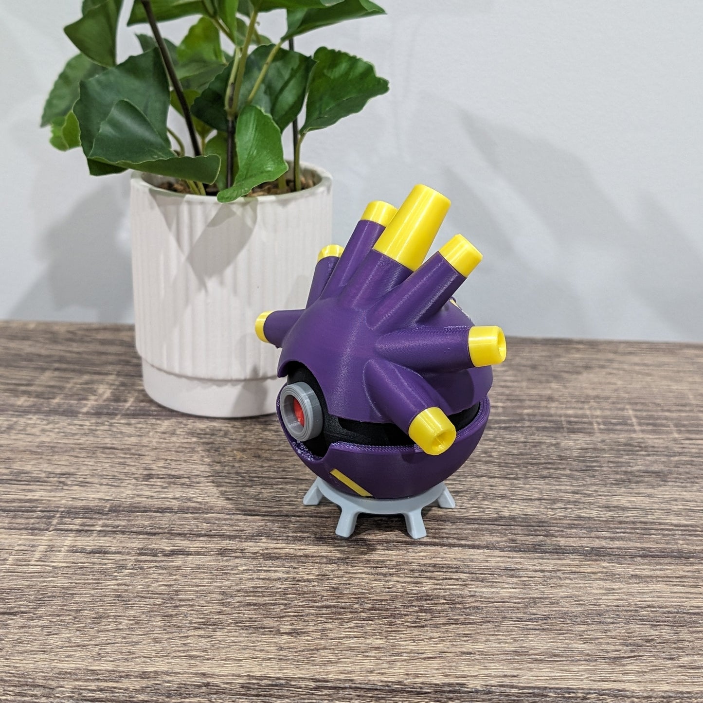 Exploud Poke Ball | 3D Printed Display Ball