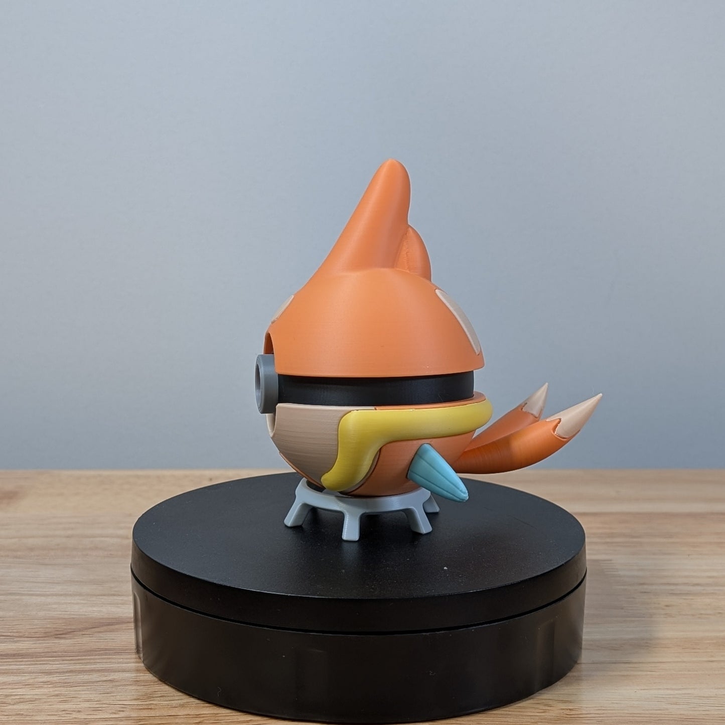 Floatzel Poke Ball | 3D Printed Display Ball