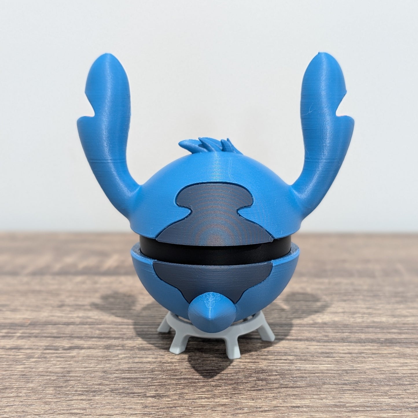 Stitch Poke Ball | 3D Printed Display Ball