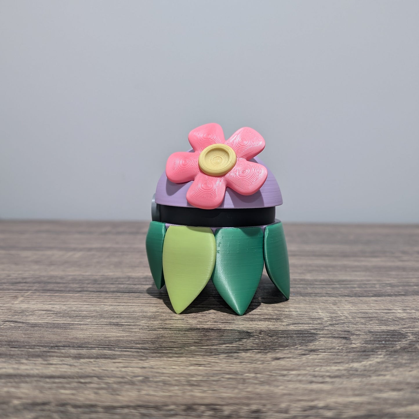 Bellossom Poke Ball | 3D Printed Display Ball