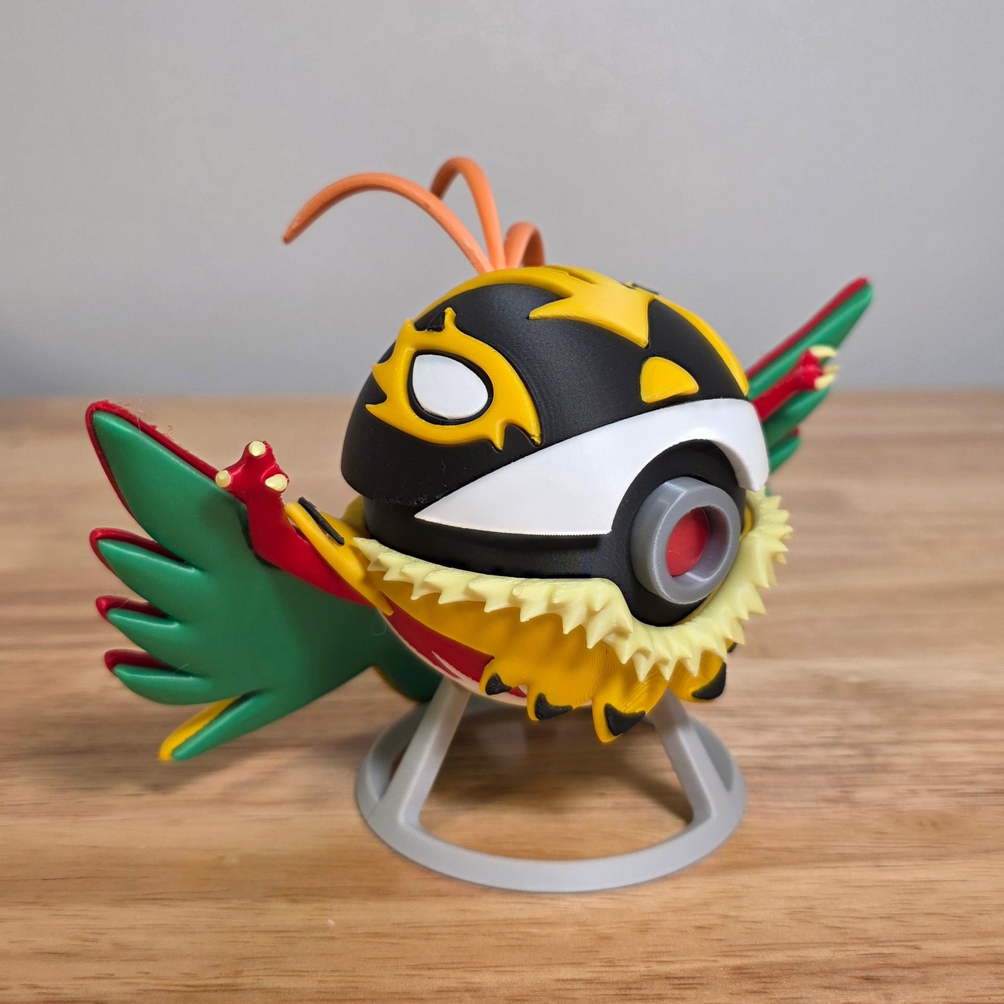 Hawlucha (Mega) Poke Ball | 3D Printed Display Ball