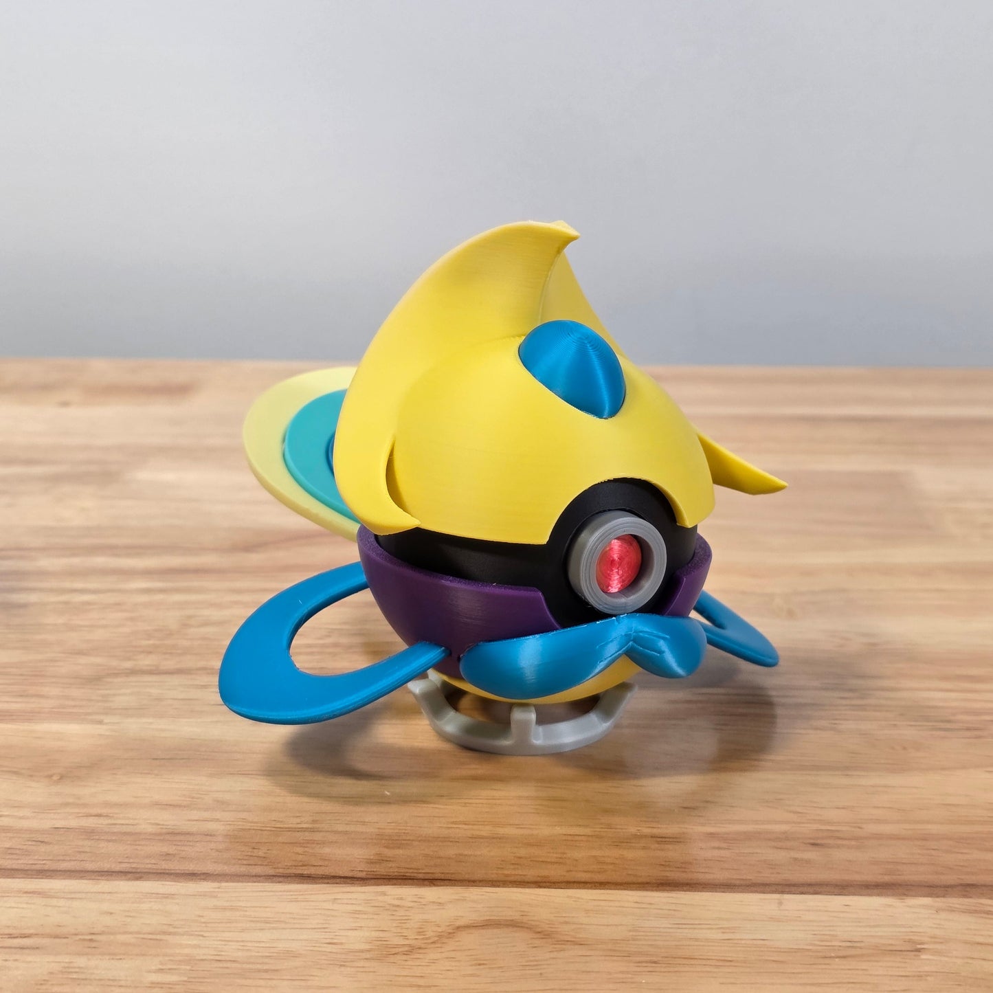 Cresselia Poke Ball | 3D Printed Display Ball