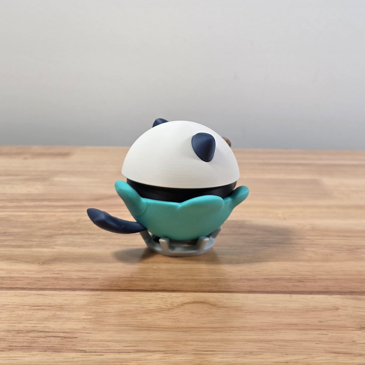 Oshawott Themed Ball