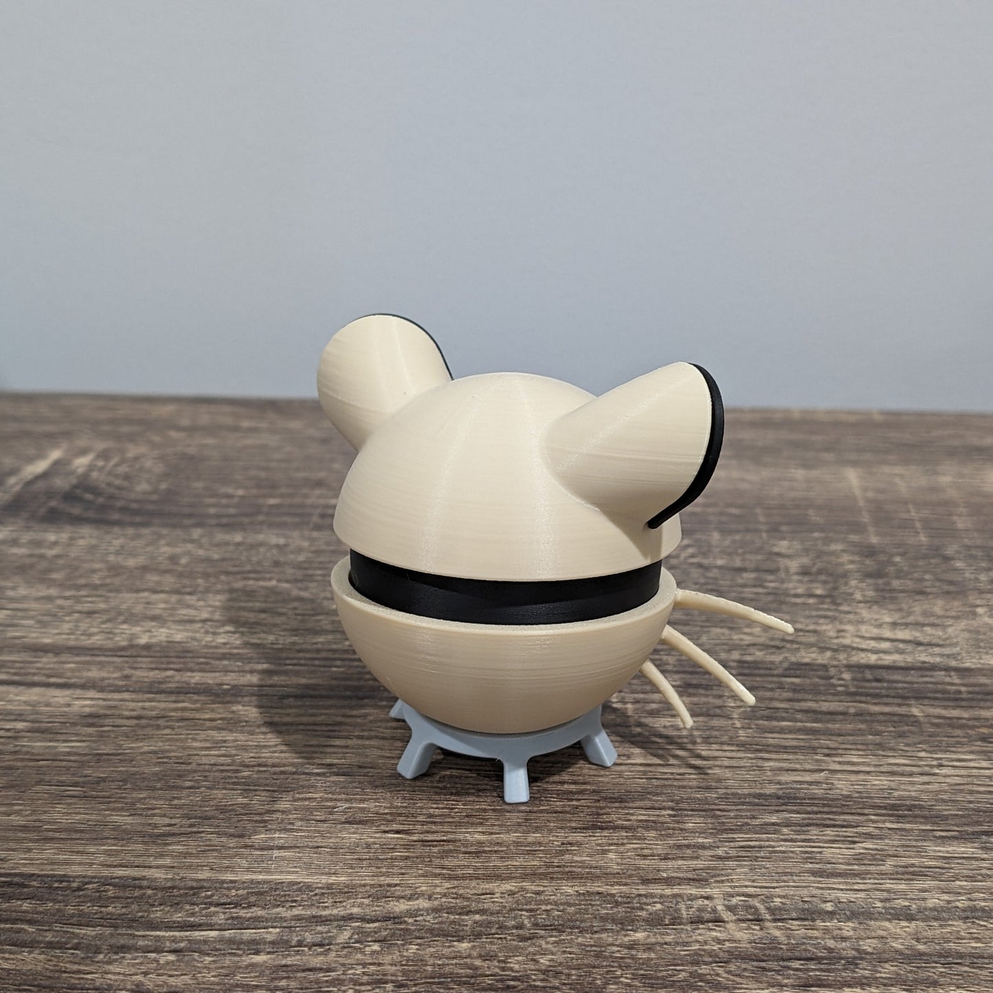 Persian Poke Ball | 3D Printed Display Ball
