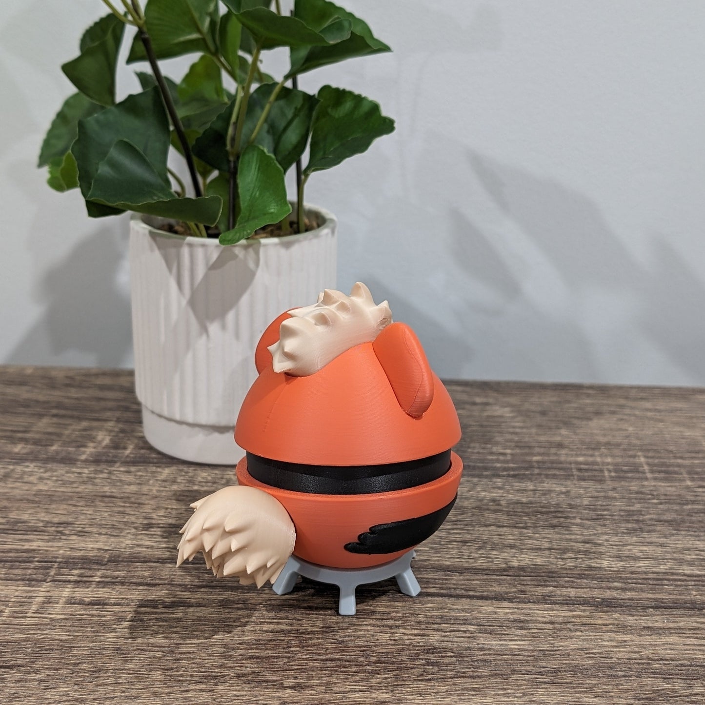 Growlithe Poke Ball | 3D Printed Display Ball