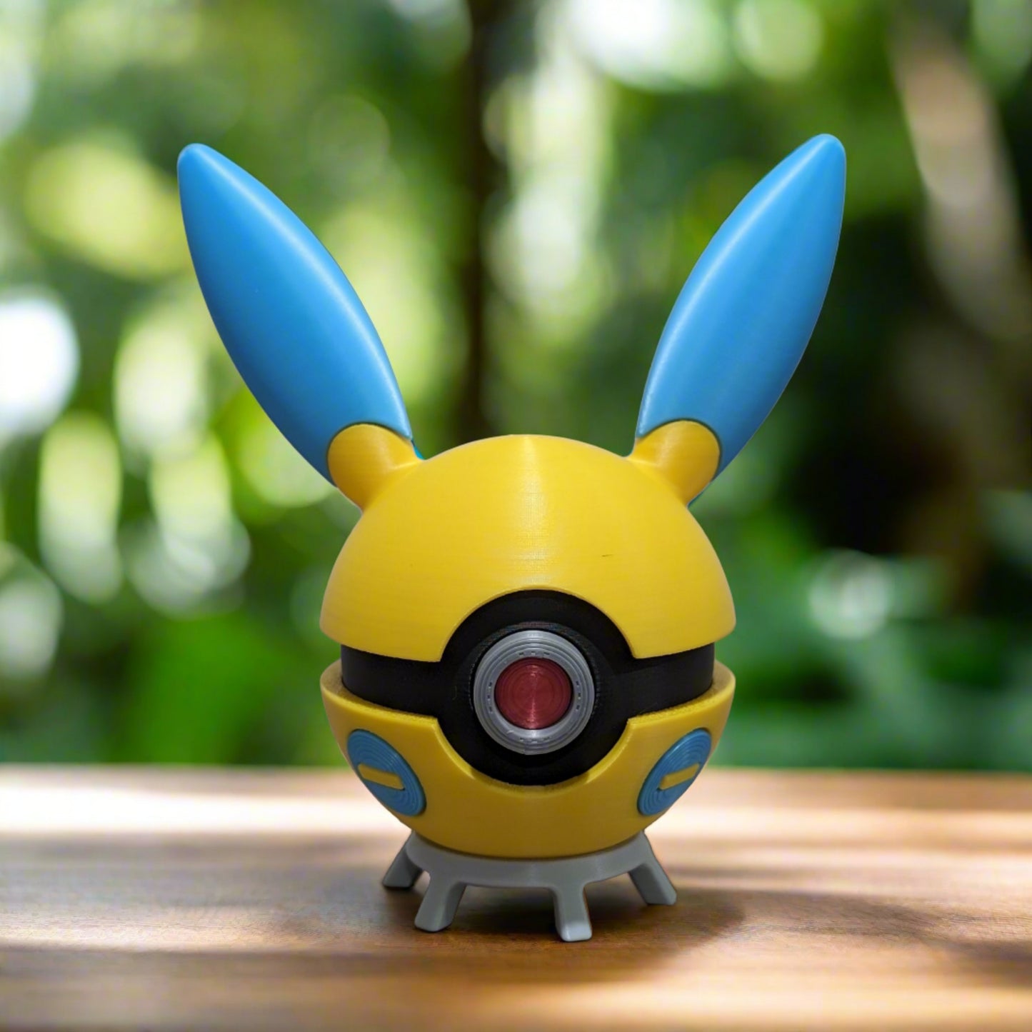 Minun Poke Ball | 3D Printed Display Ball