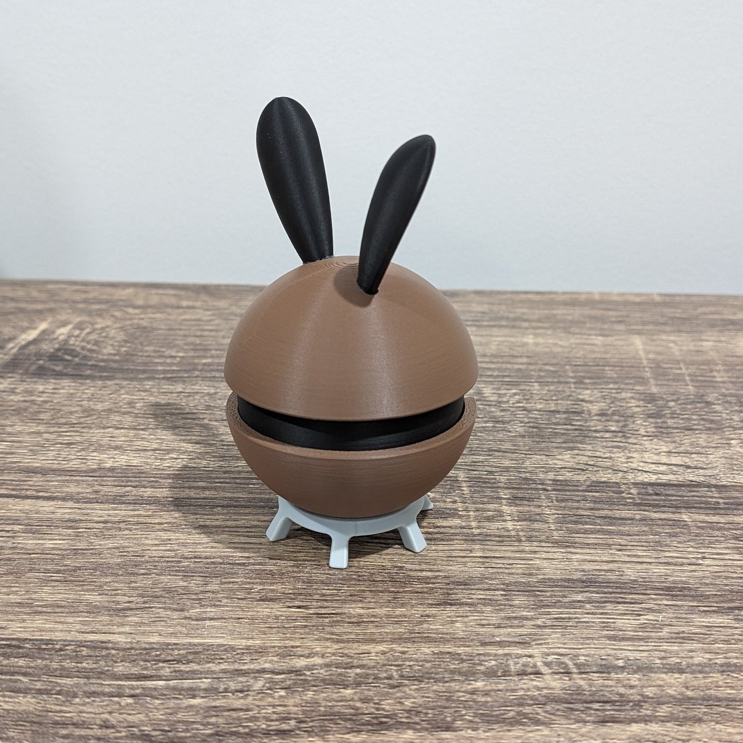 Sentret Poke Ball | 3D Printed Display Ball